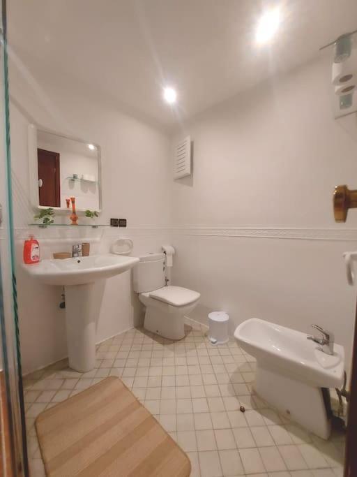 Spacieux 4 Ch, Family Only, 2 Min De La Plage Tanger Exteriör bild